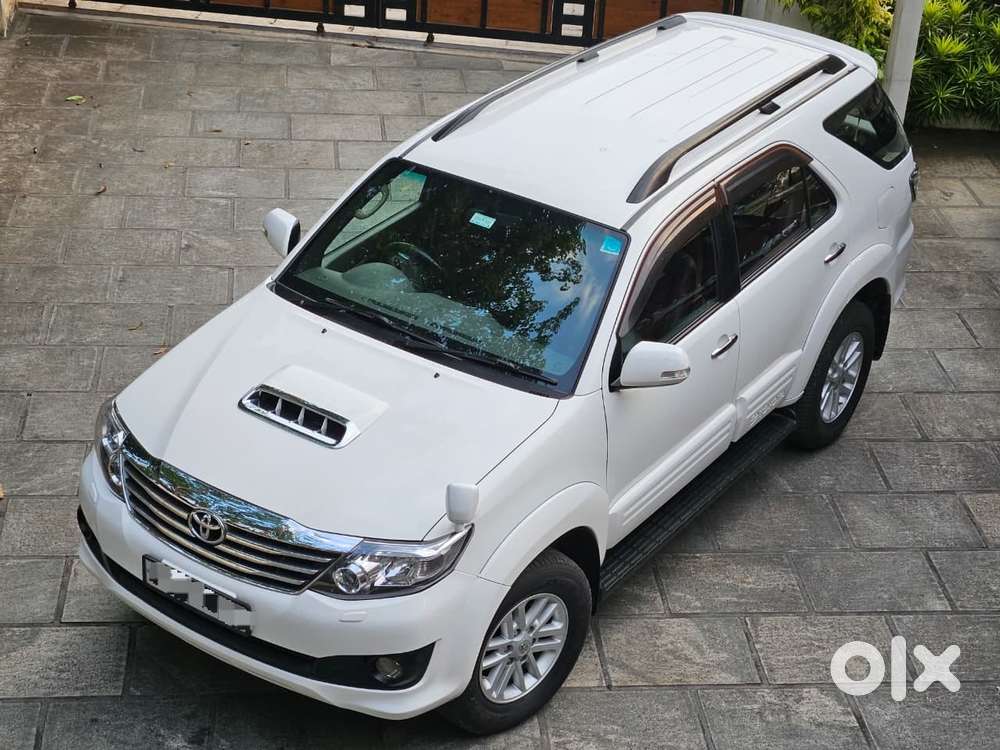 Toyota Fortuner 3.0 4x2 Automatic, 2013, Diesel