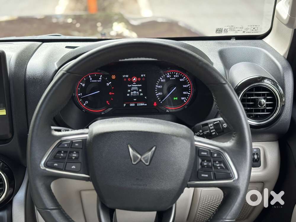 Mahindra Thar Roxx Mx5 Rwd At, 2025, Petrol