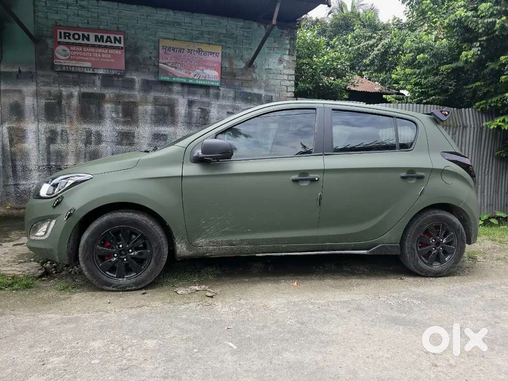 Hyundai I20 Petrol Manual 2012