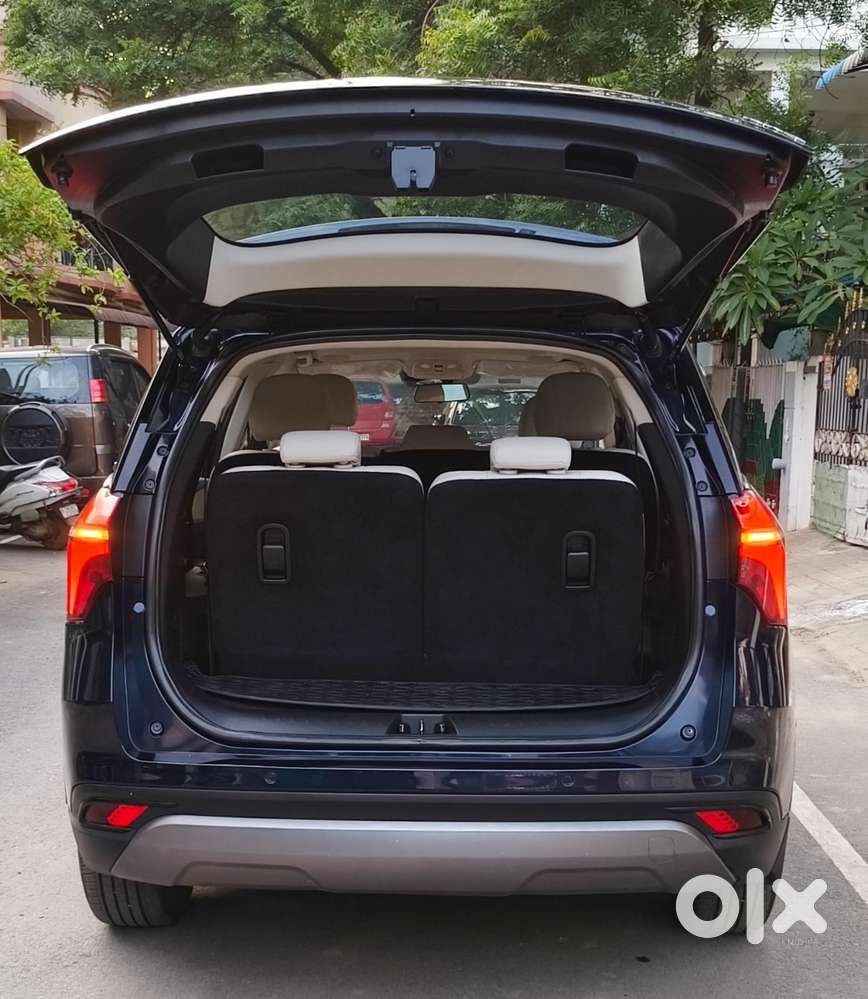 Mahindra Xuv700 2.2 Ax 7 Diesel At Luxury Pack Str Awd, 2024, Diesel