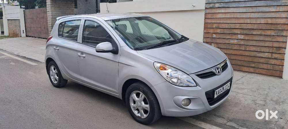 Hyundai I20 Sportz 1.2 Bs-iv, 2011, Diesel