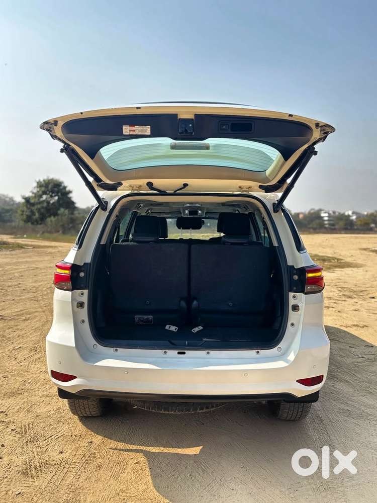 Toyota Fortuner 4x2 Mt 2.8 Diesel, 2023, Diesel