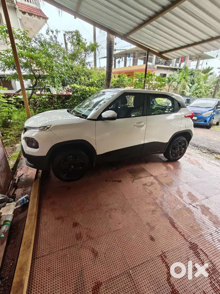 Tata Punch Revotron 2022
