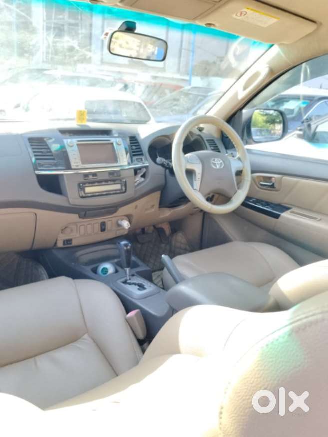 Toyota Fortuner 3.0 4x2 Automatic, 2013, Diesel