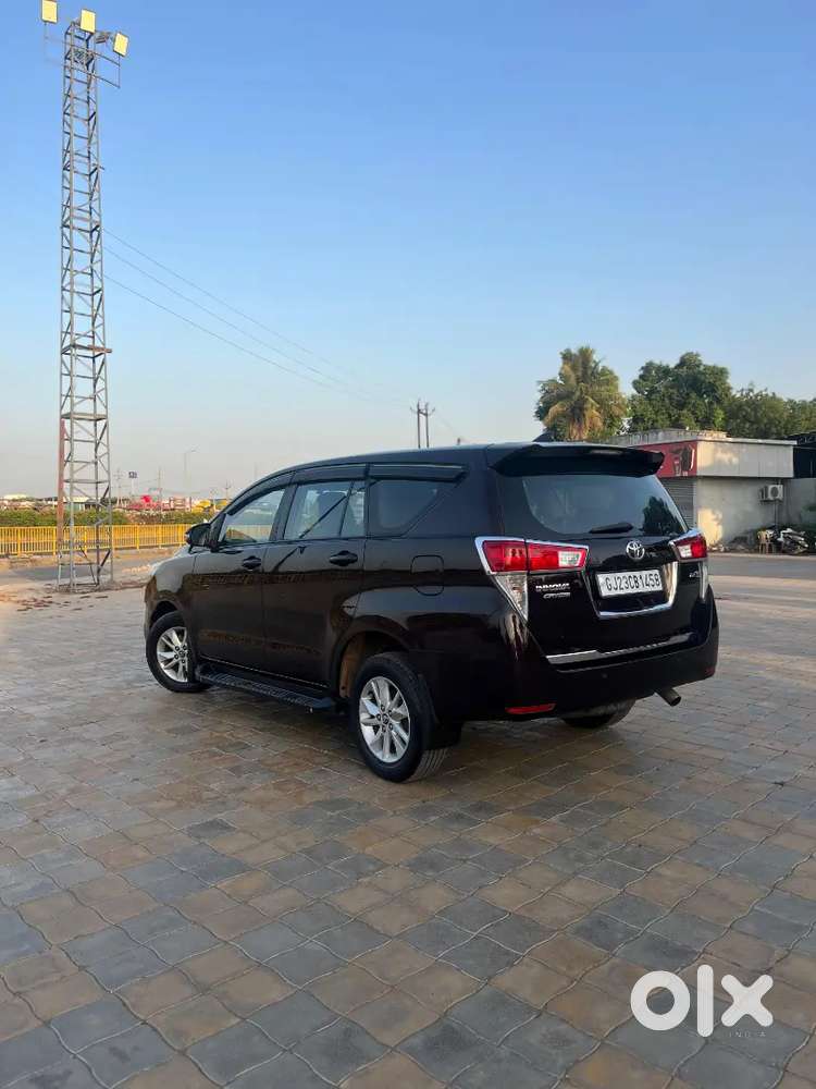 Toyota Innova Crysta 2019