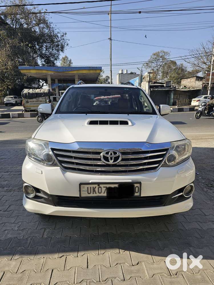 Toyota Fortuner 3.0 4x2 Automatic, 2014, Diesel