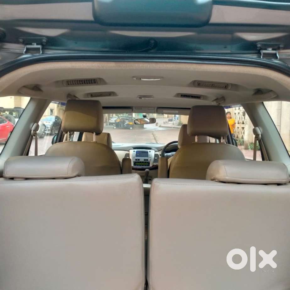 Toyota Innova 2.5 Vx 7 Seater Bs Iv, 2013, Diesel