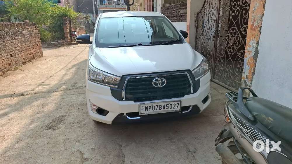 Toyota Innova Crysta 2018 Diesel 190000 Km Driven