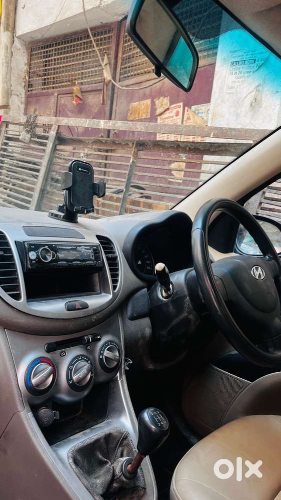 Hyundai I10 Petrol Manual 2012