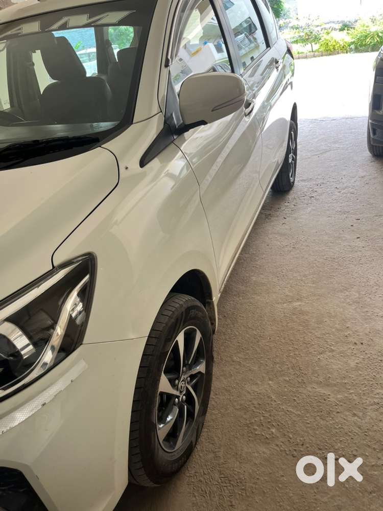 Toyota Rumion 2025petrol Manual