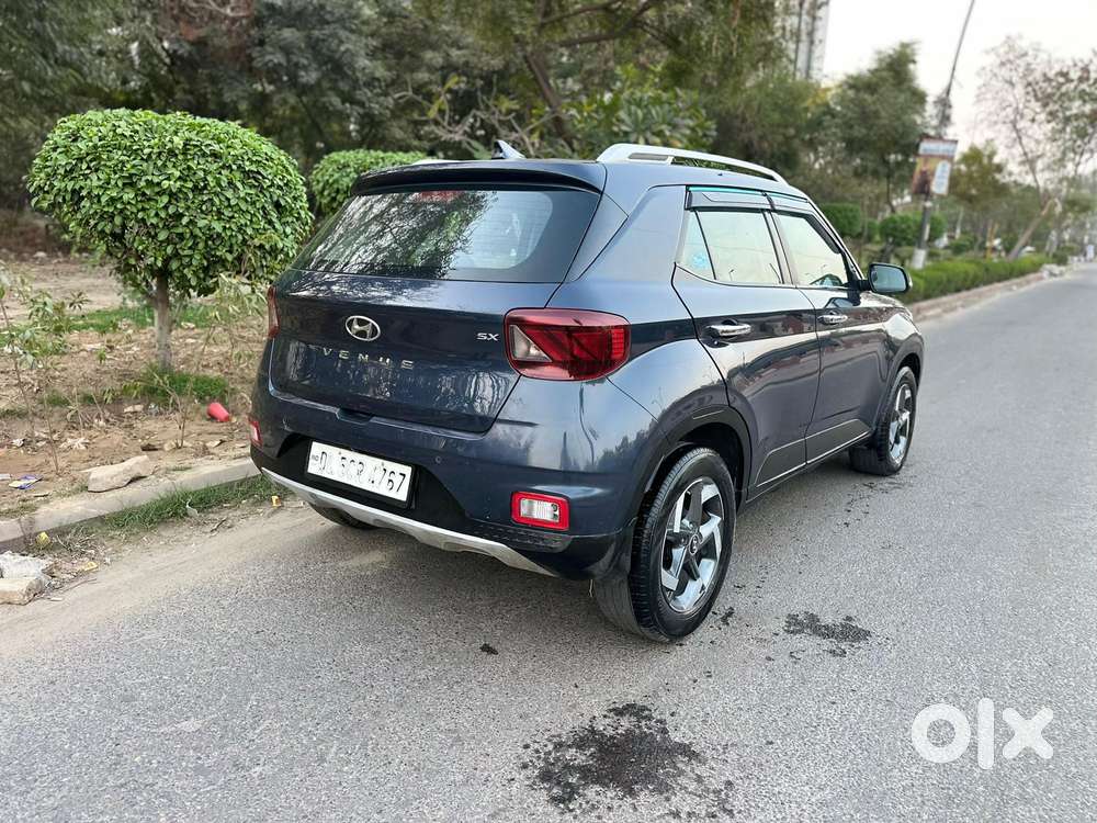 Hyundai Venue 1.0 Sx (o) Turbo Dct, 2020, Petrol