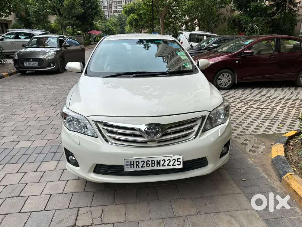 Toyota Corolla Altis 2011
