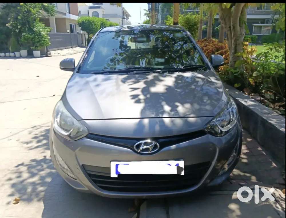Hyundai I20 2013 Diesel 130000 Km Driven