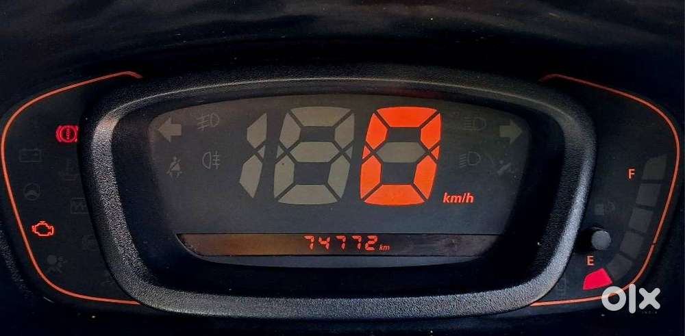 Renault Kwid Rxt 1.0, 2015, Petrol