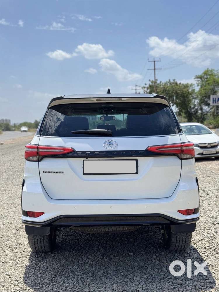 Toyota Fortuner Legender 4x2 At 2.8, 2024, Diesel