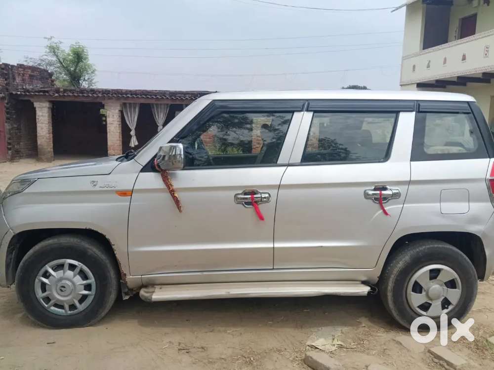 Mahindra Tuv 300 2017