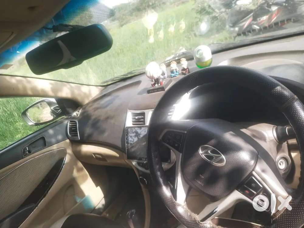 Hyundai Verna Sx 2012