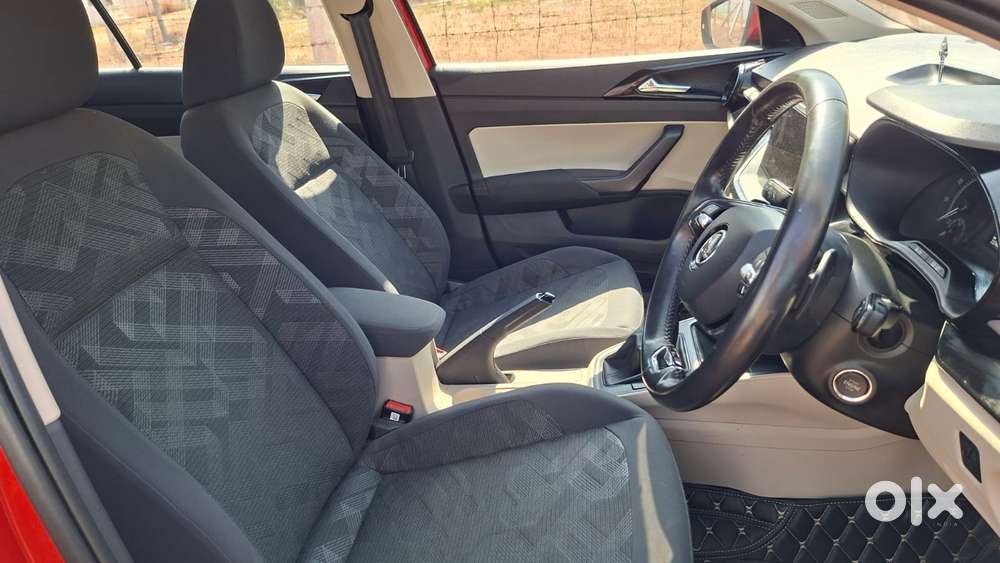 Skoda Slavia Ambition 1.0l Tsi At, 2024, Petrol