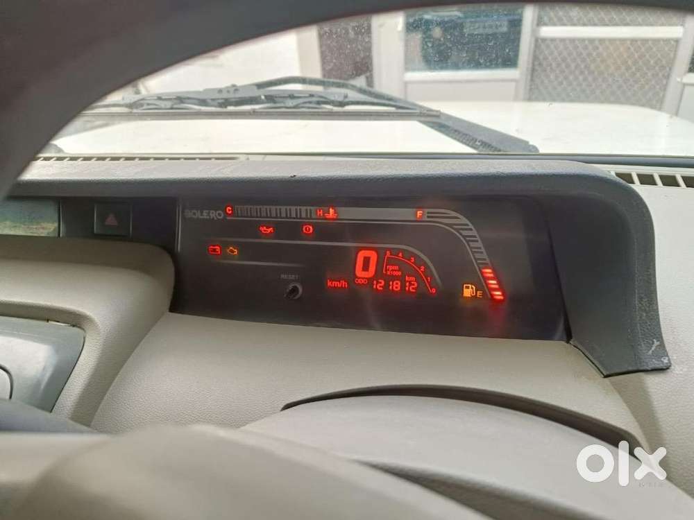 Mahindra Bolero 2017 Diesel 100000 Km Driven