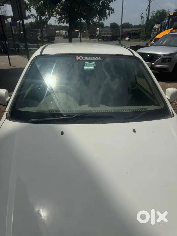 Hyundai Accent Gl 2011 Petrol  Cng Manual