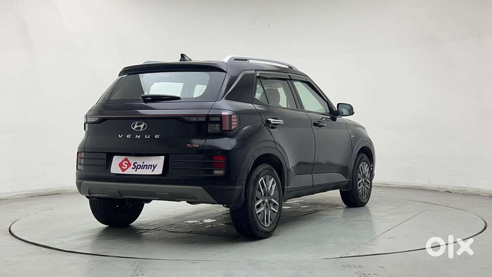Hyundai Venue 1.0 S (o) Turbo Dct, 2023, Petrol