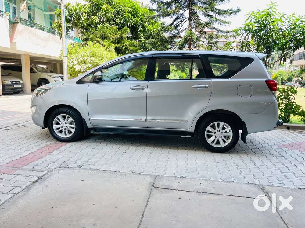 Toyota Innova Crysta [2020-ongoing] 2.4 Gx At 7 Str, 2020, Diesel