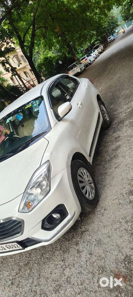 Maruti Suzuki Swift Dzire 1.2 Vxi Bsiv, 2017, Petrol