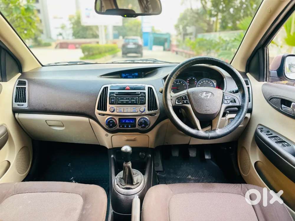 Hyundai I20 Sportz 1.2 Bs-iv, 2014, Petrol