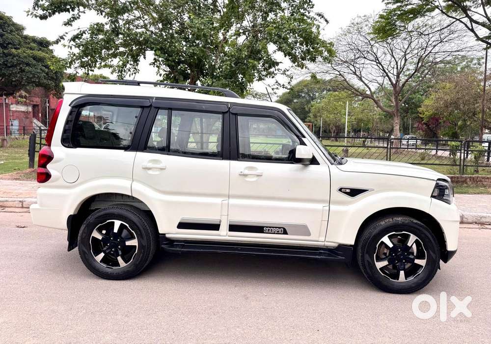 Mahindra Scorpio Classic
