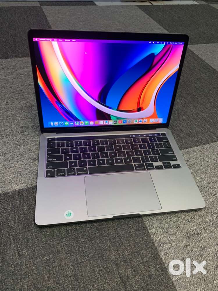 Apple MacBook Pro 2022 M2 8GB 256GB TouchBar Warranty - Computers