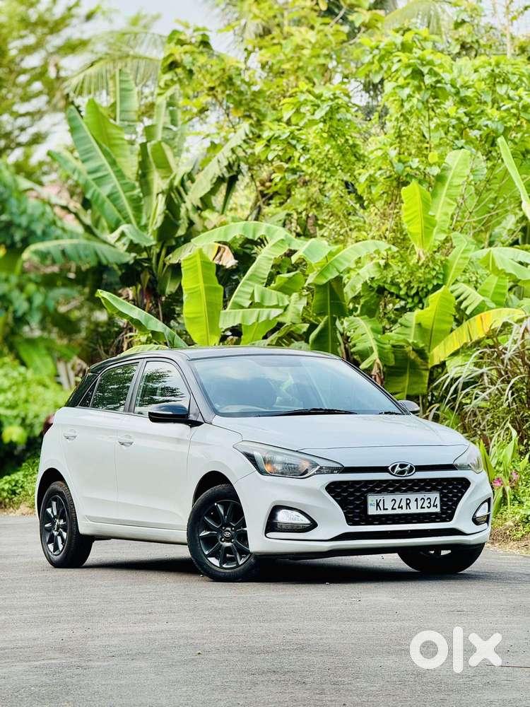 Hyundai I20 Petrol Asta Dual Tone, 2018, Petrol
