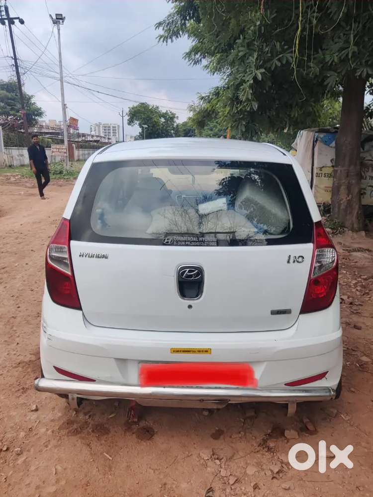 Hyundai I10 2011 Cng & Very Good Condition