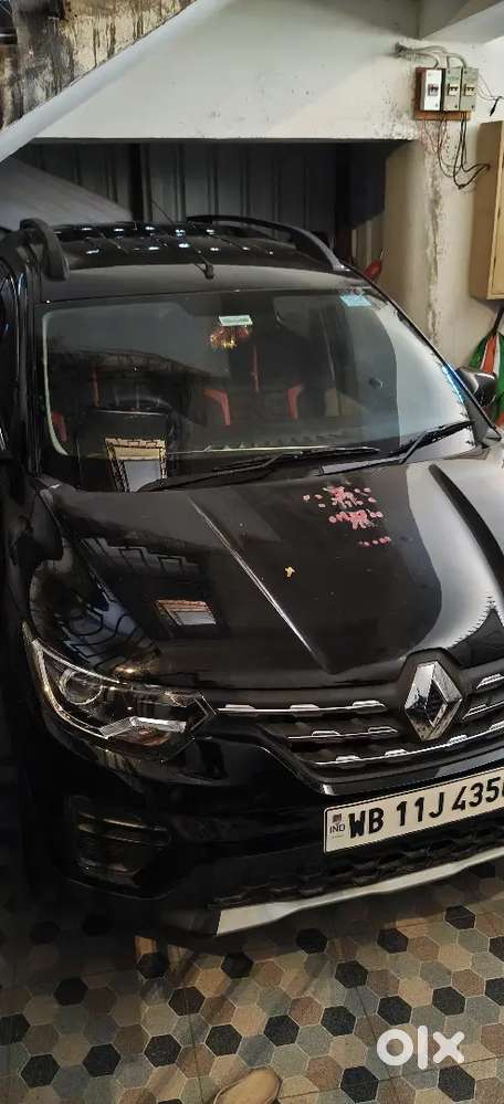 Renault Triber 1.0 Rxt 2025, Black