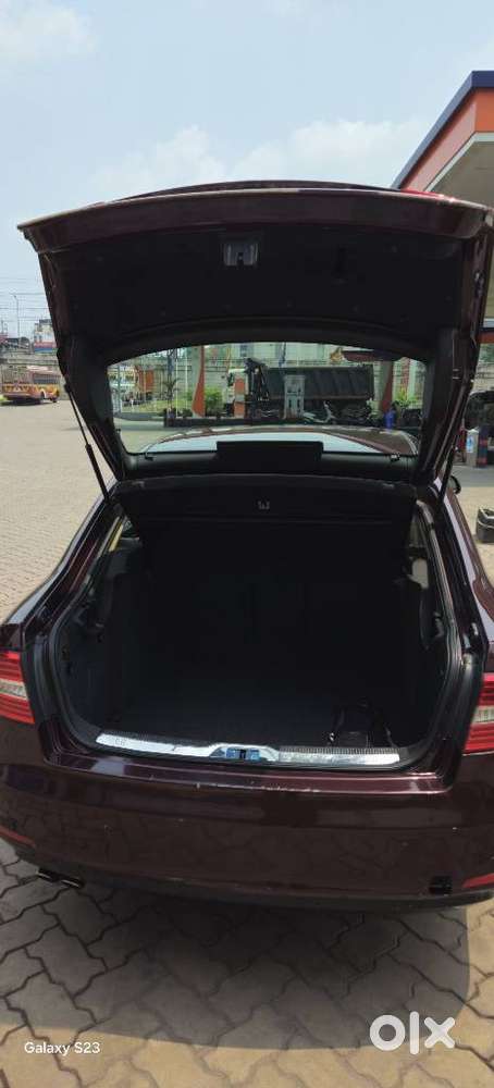 Skoda Superb 2.0 Sportline Tsi At, 2014, Diesel