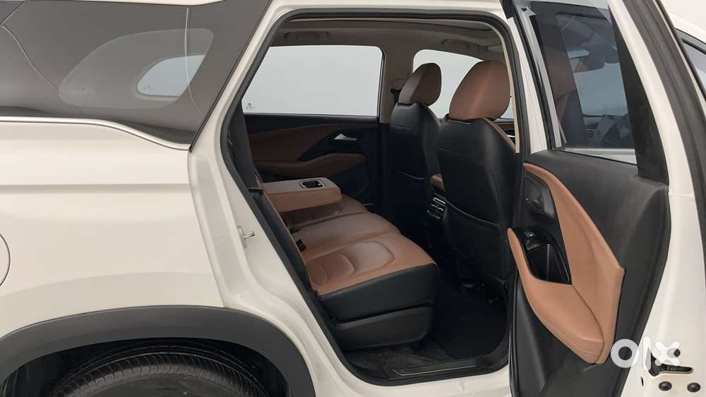Mg Hector Plus Sharp Pro 2.0 Turbo Diesel 7 Str, 2023, Diesel