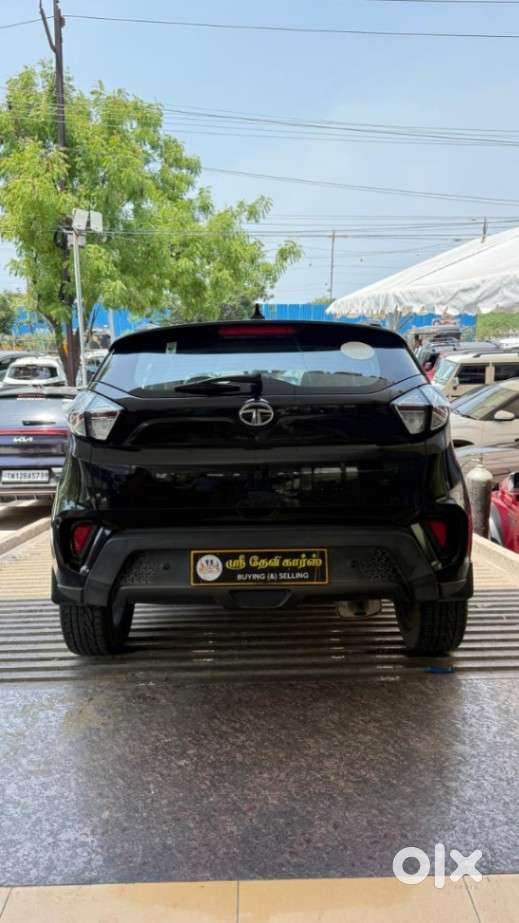 Tata Nexon 1.2 Revotron Xza Plus, 2022, Petrol