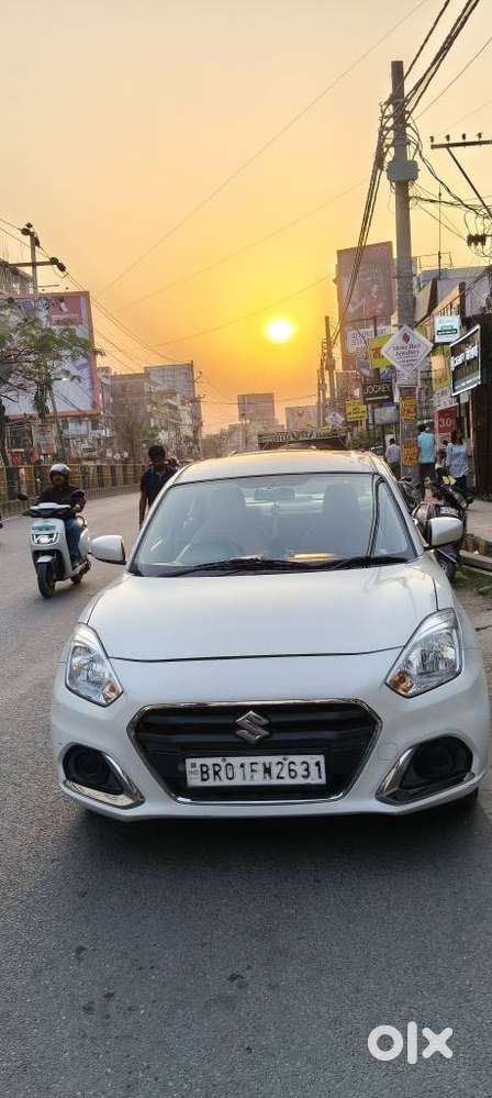 Maruti Suzuki Dzire 1.2 Vxi, 2022, Petrol