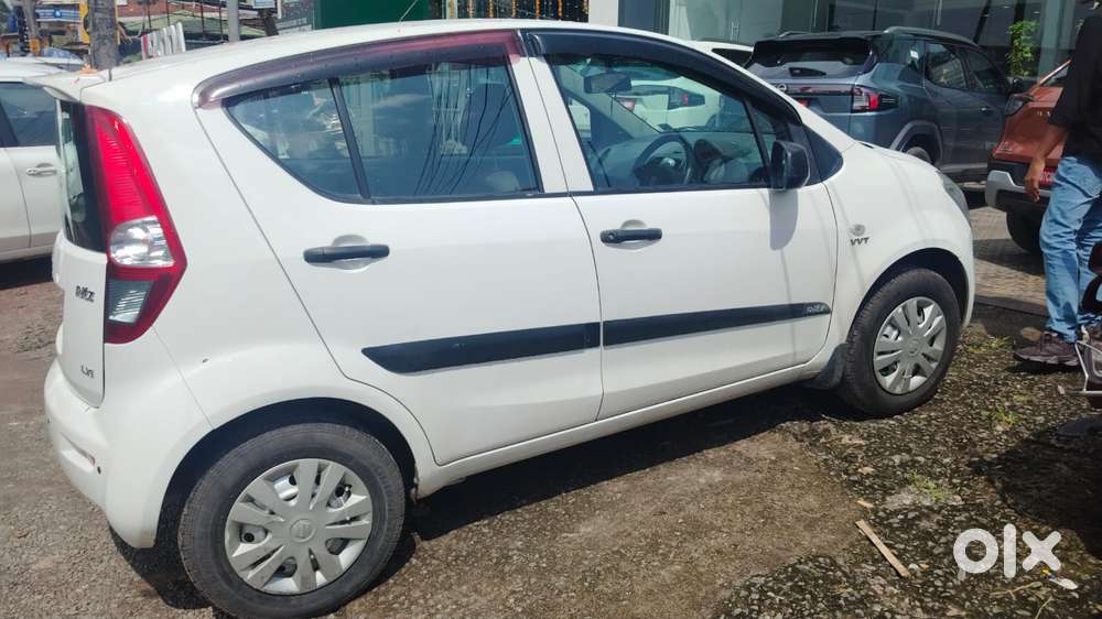 Maruti Suzuki Ritz Vxi, 2013, Petrol