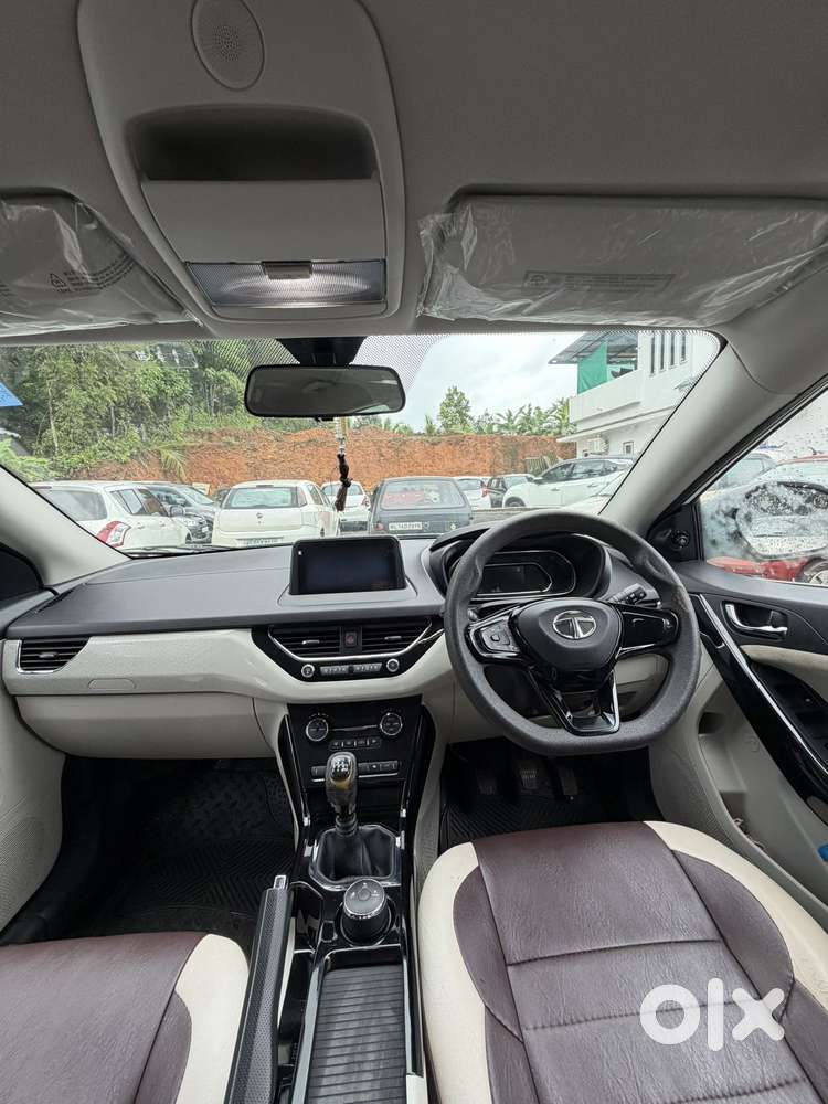 Tata Nexon 1.2 Revotron Xz, 2020, Petrol