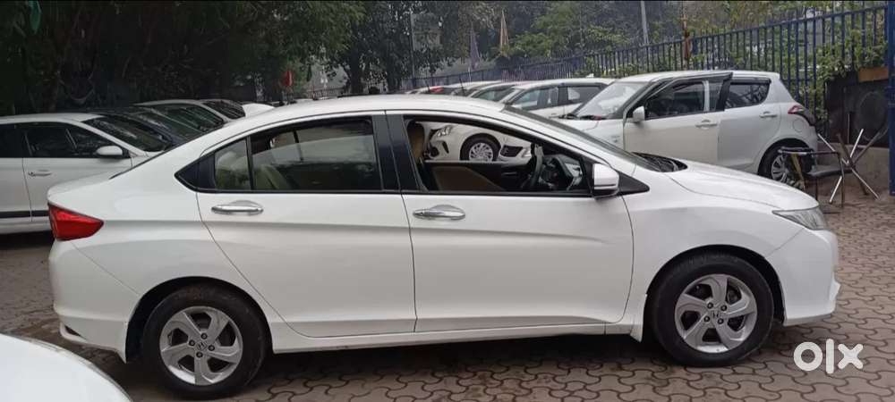 Honda City 1.5 V Mt, 2016, Petrol