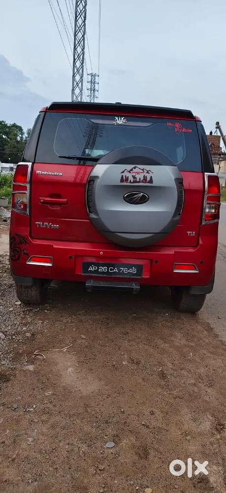 Mahindra Tuv 300 2018