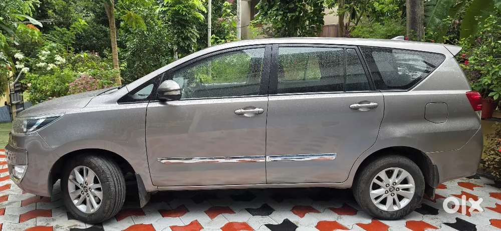 Toyota Innova Crysta 2018 Diesel 124000 Km Driven