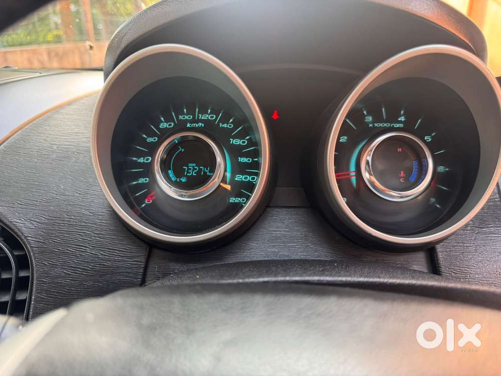 Mahindra Xuv500 W9 1.99, 2018, Diesel