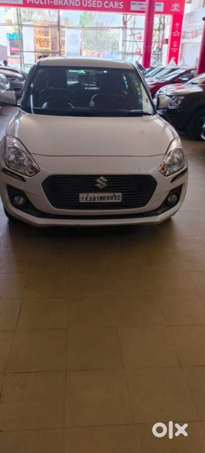 Maruti Suzuki Swift Zxi Plus Amt Dual Tone, 2018, Petrol