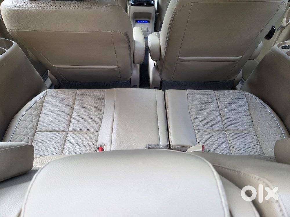 Kia Carnival Limousine Plus 7 Str, 2022, Diesel