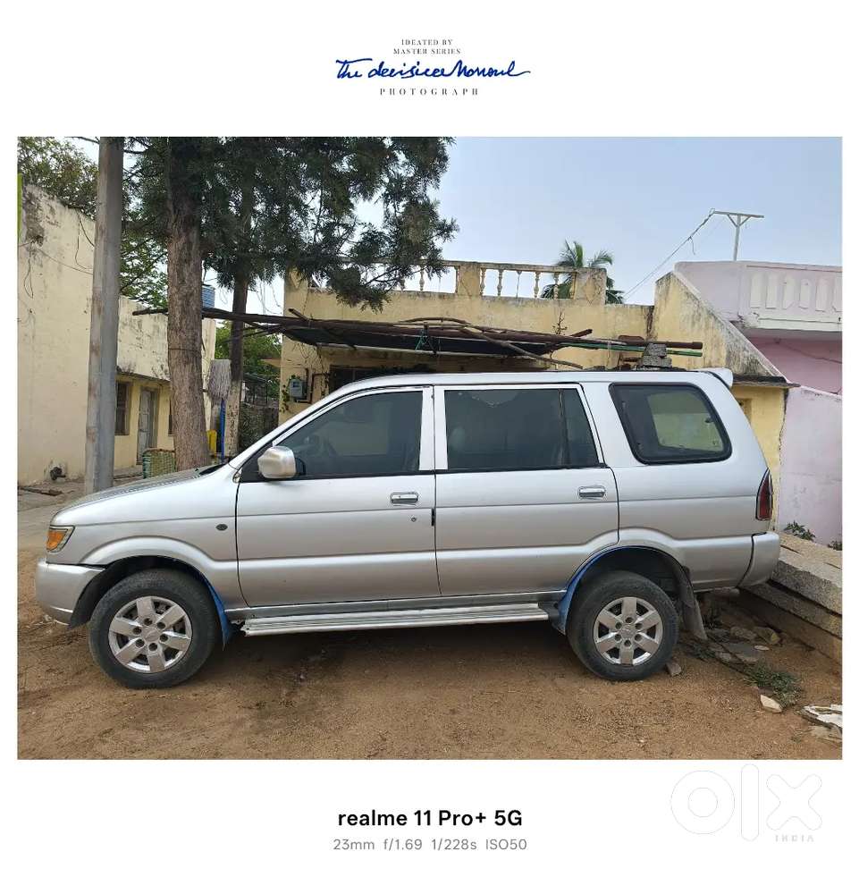 Chevrolet Tavera Neo 2015 Model