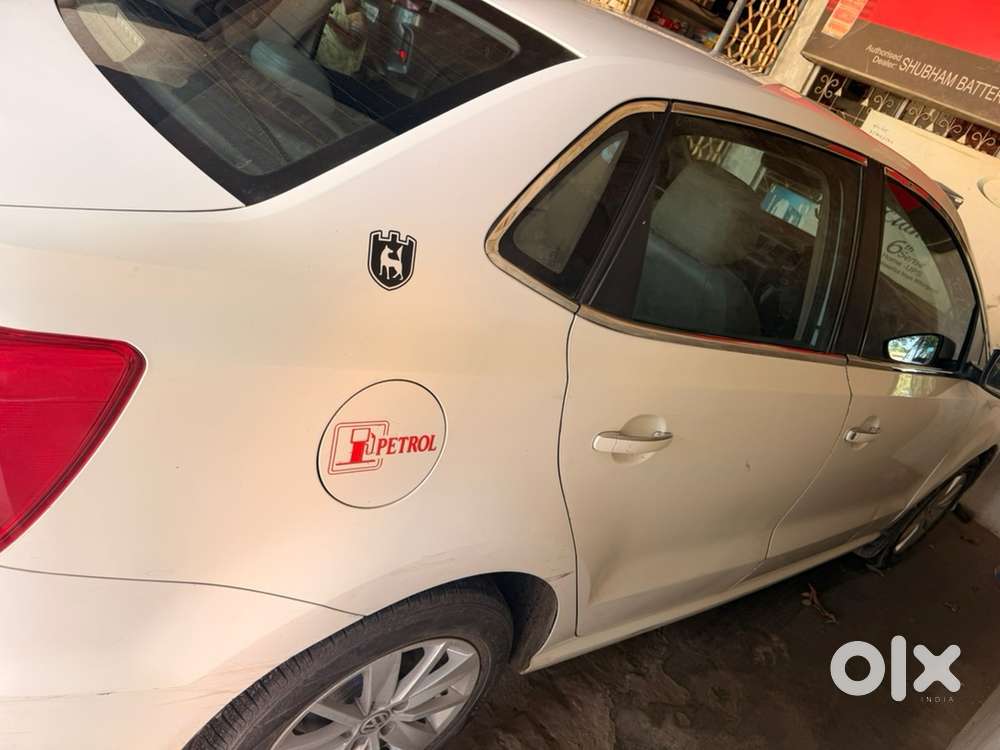 Volkswagen Ameo Petrol 2016