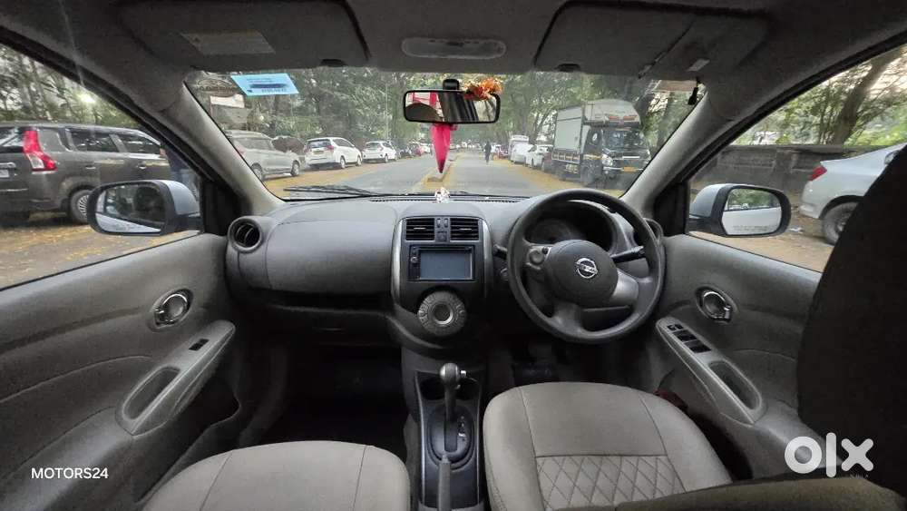 Sunny 2015 (automatic) 34,000km