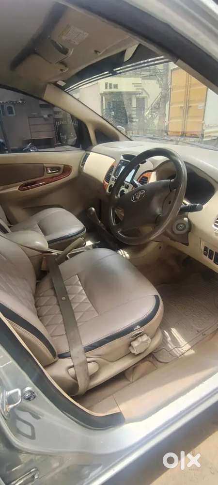 Toyota Innova 2.5 V 2007