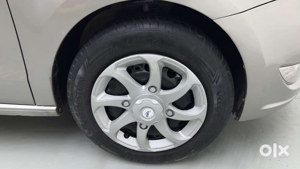 Skoda Rapid 1.6 Ambition Plus Mpi, 2015, Petrol